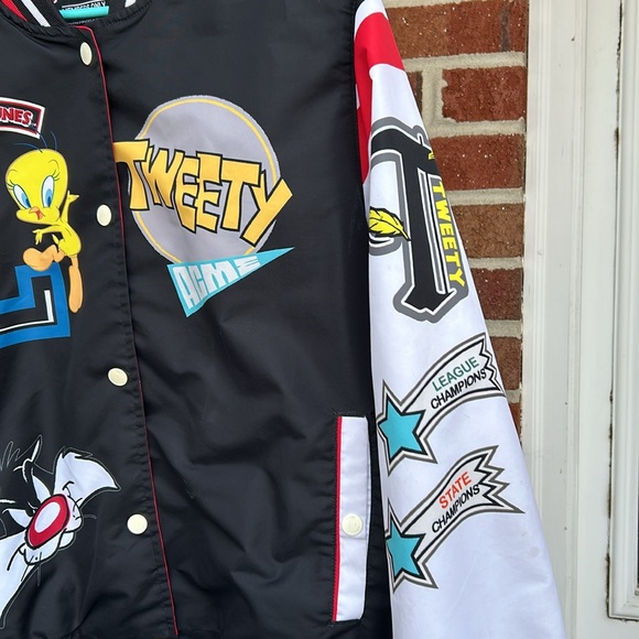 Members Only Looney Tunes Varsity Jacket - Picture 4 of 10